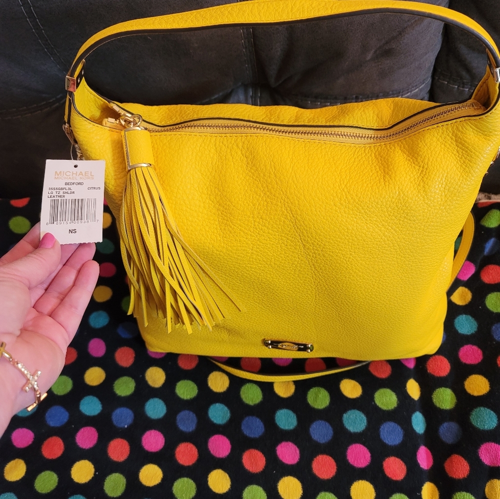 Michael Kors Bedford nwt pebbled leather
